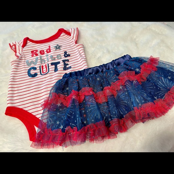 Nanette Baby 0-3 month 4th of July Onsie w/skirt - Picture 2 of 7